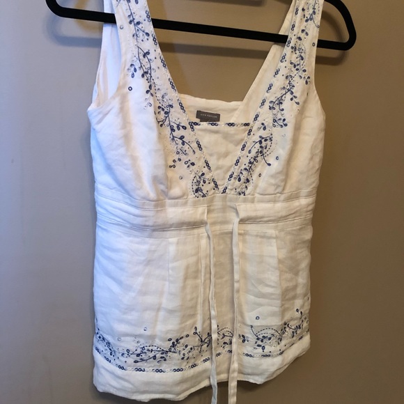 White linen blouse - Picture 2 of 5